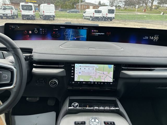 Used 2025 Lincoln Navigator Reserve w/ Jet Appearance Package image 14