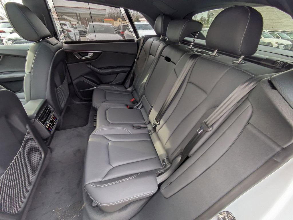 New 2026 Audi Q8 Premium Plus image 20