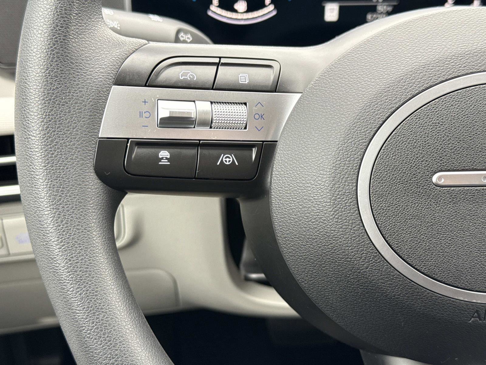 Used 2025 Hyundai Tucson SEL image 8