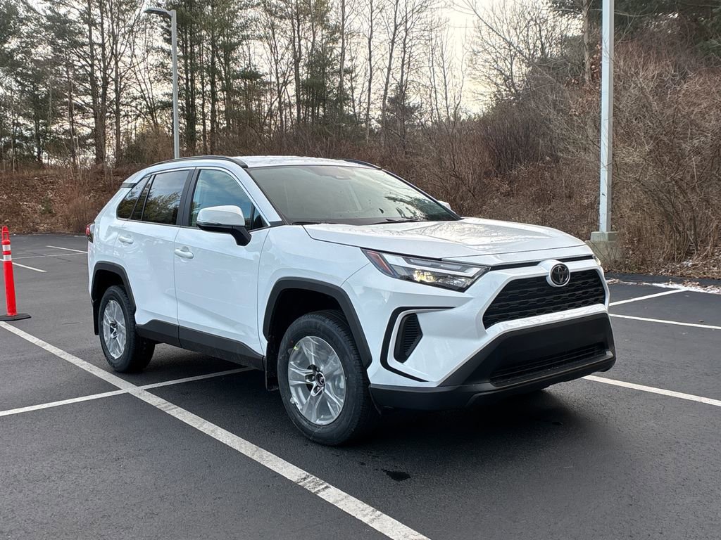 New 2025 Toyota RAV4 XLE w/ Convenience Package image 7