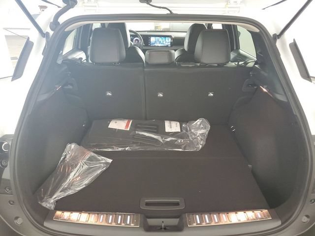 New 2026 Nissan Kicks SR w/ Illumination Package FWD image 6