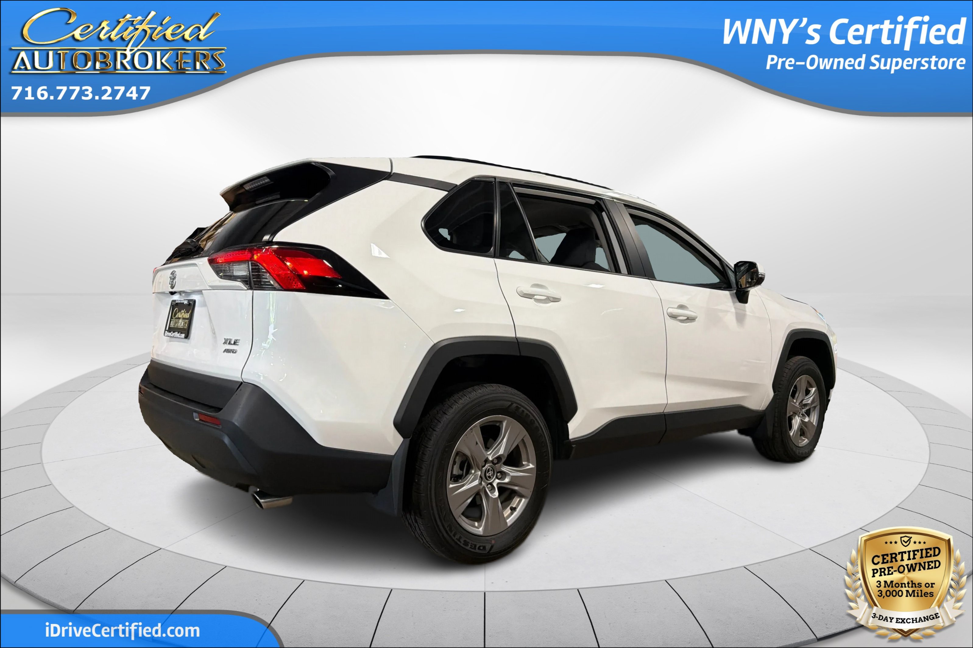 Used 2024 Toyota RAV4 XLE w/ Weather Package AWD/4WD image 6