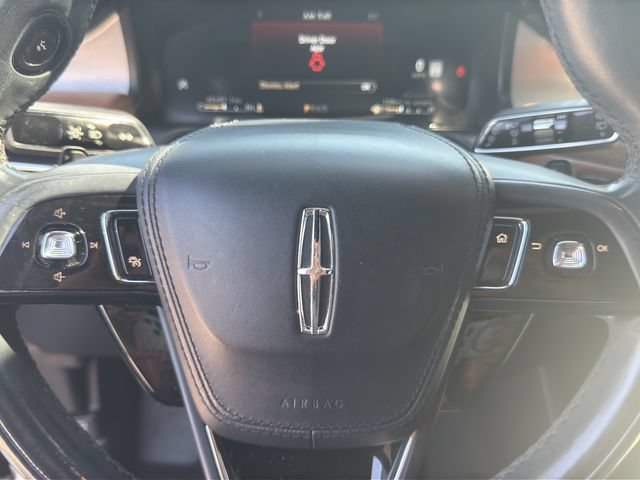 Used 2021 Lincoln Aviator Reserve w/ Class IV Trailer Tow Package RWD image 27