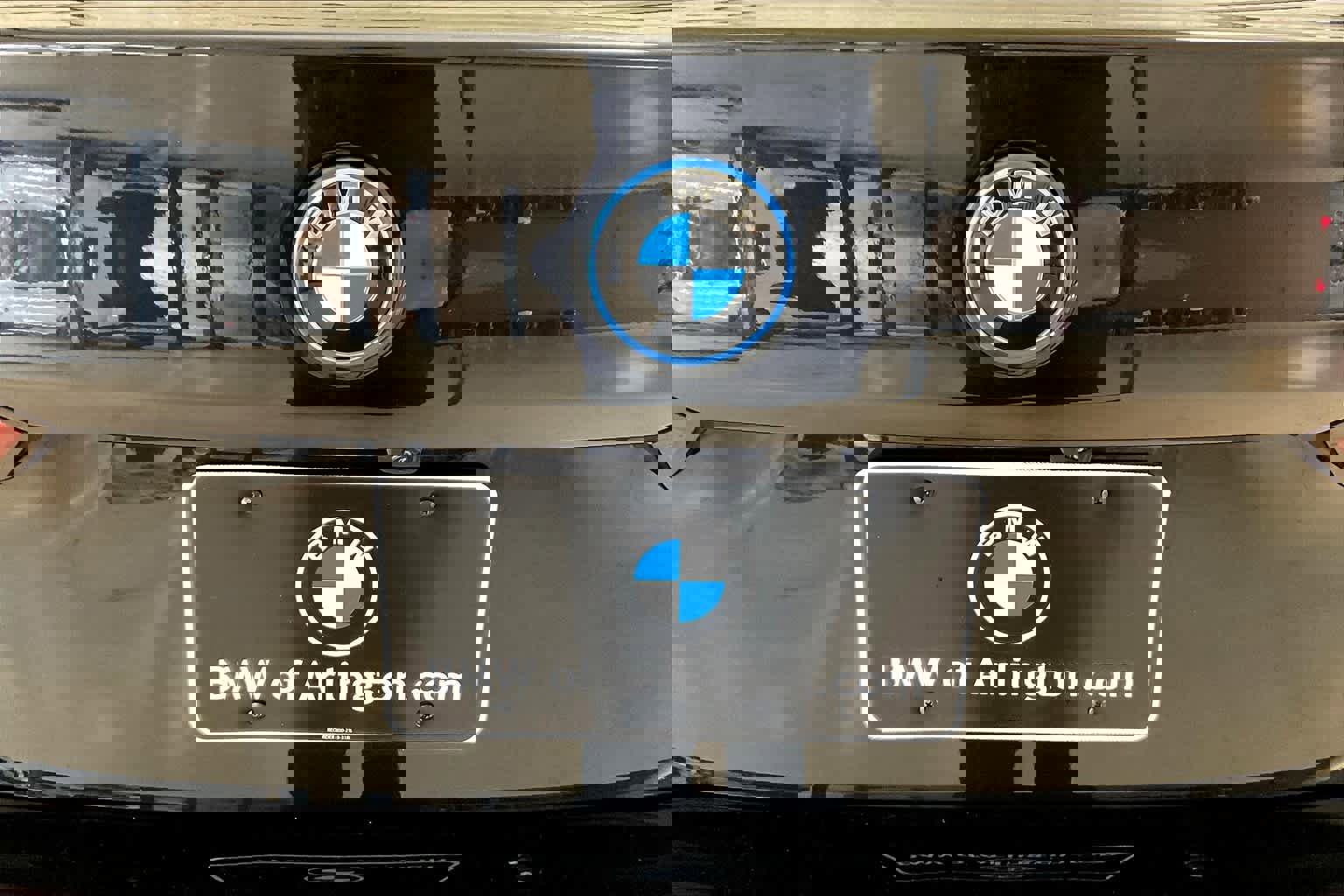 Used 2025 BMW i5 eDrive40i w/ Premium Package image 15