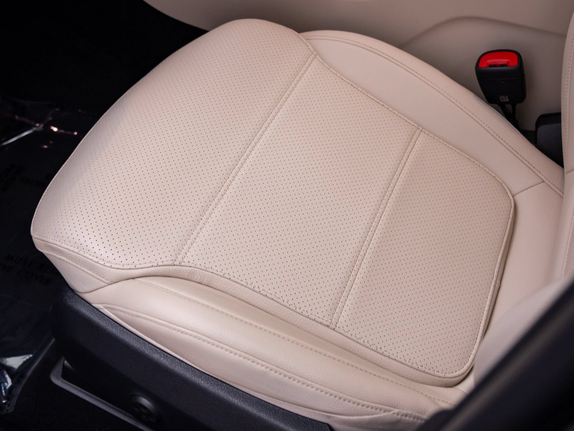 Certified 2023 Mercedes-Benz GLC 300 4MATIC image 15