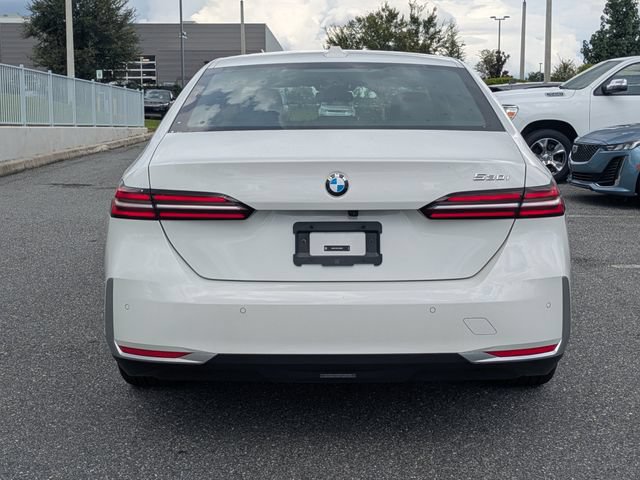 Used 2026 BMW 530i RWD image 5