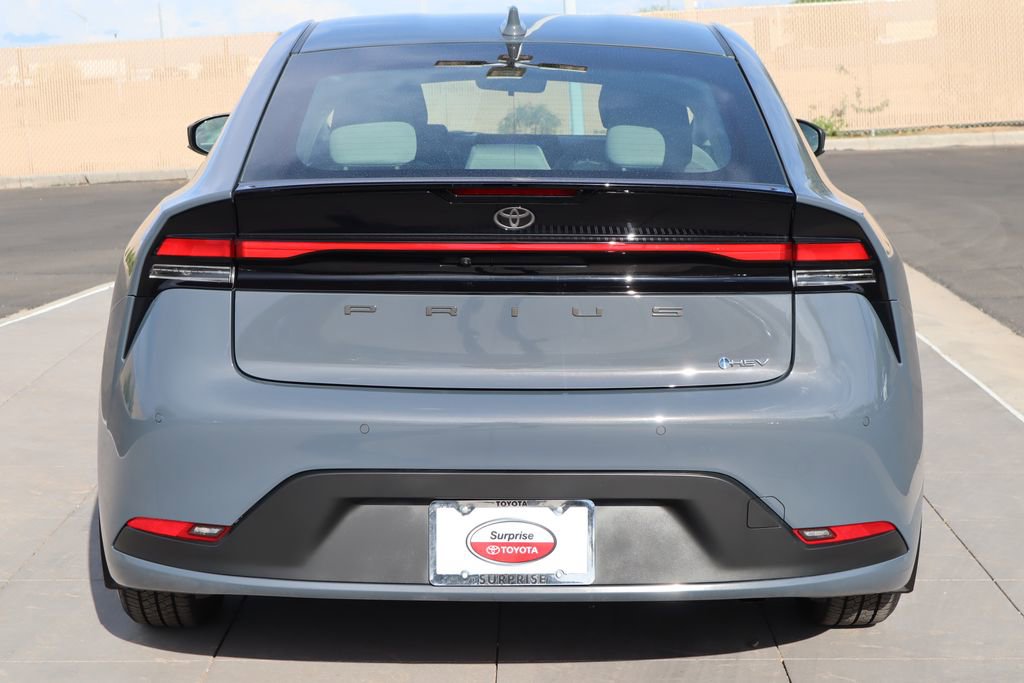Certified 2025 Toyota Prius LE image 6