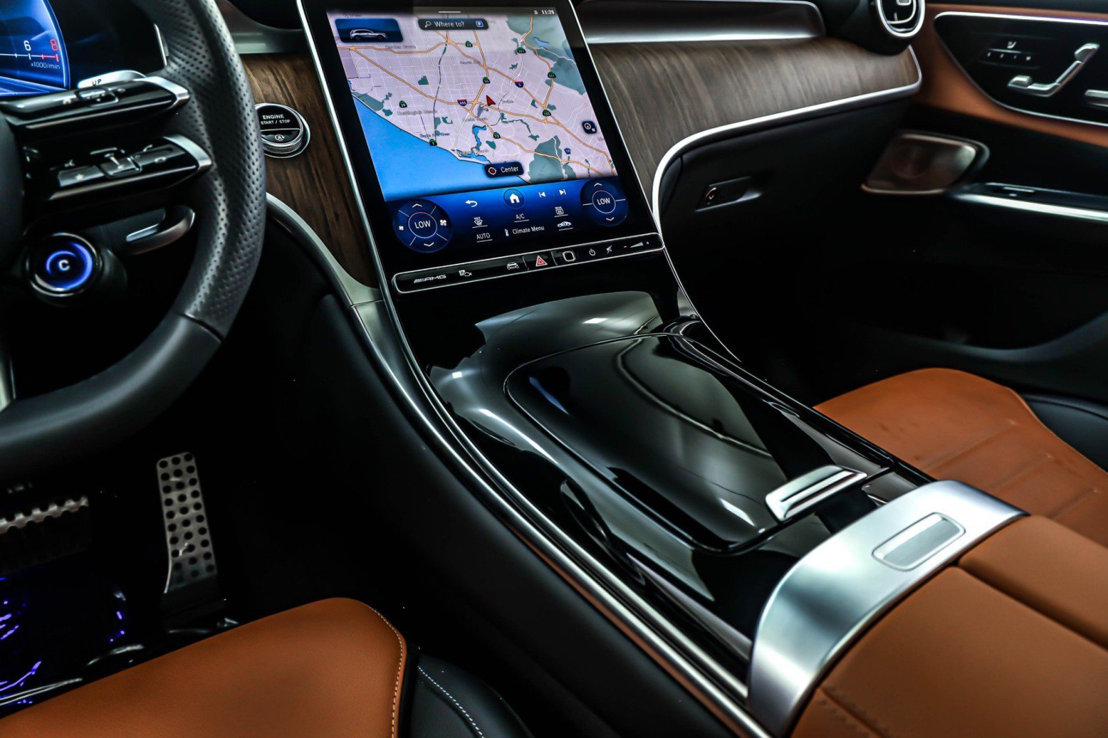 Certified 2024 Mercedes-Benz GLC 43 AMG 4MATIC image 7