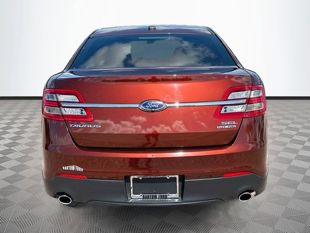 Used 2015 Ford Taurus SEL w/ Equipment Group 201A FWD image 6