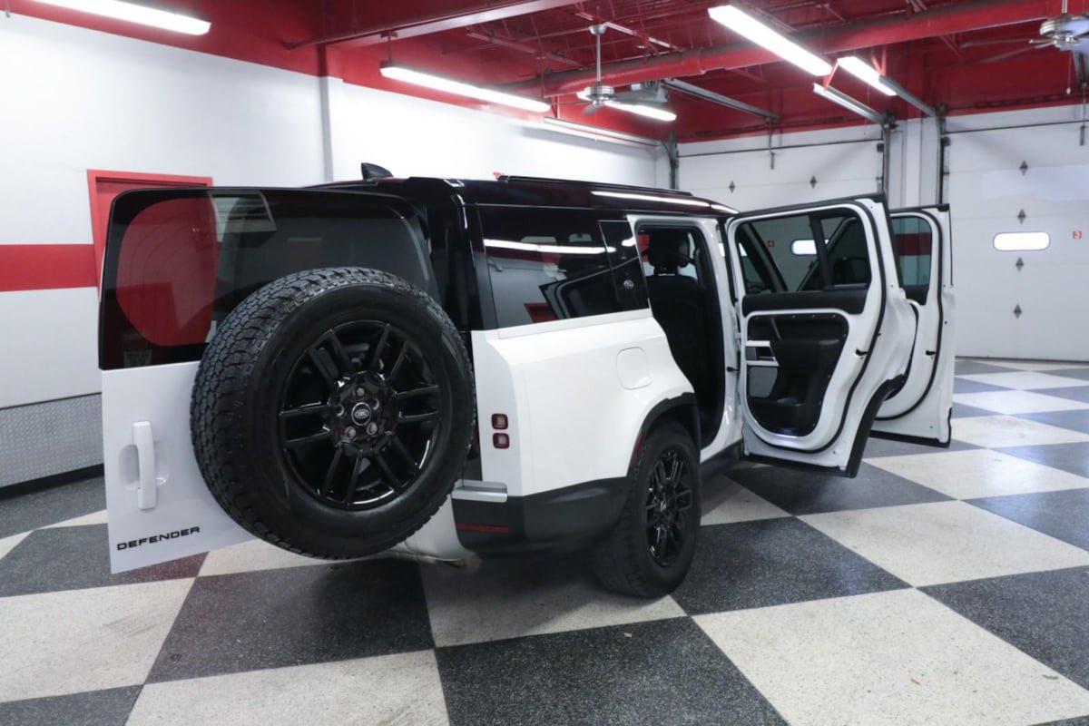 Used 2024 Land Rover Defender 130 S AWD/4WD image 31