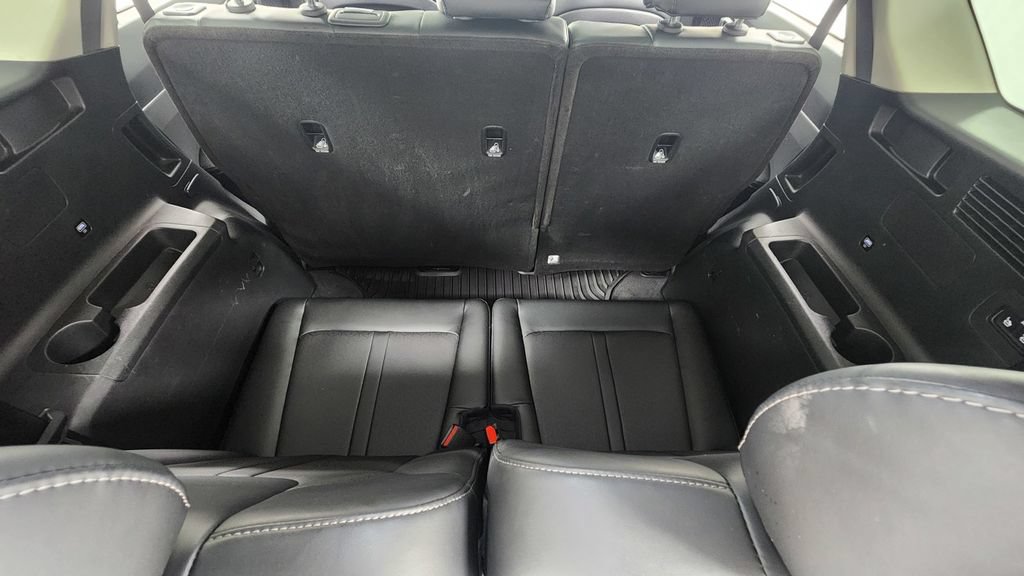 Used 2021 Kia Sorento S w/ Panoramic Sunroof Package FWD image 20