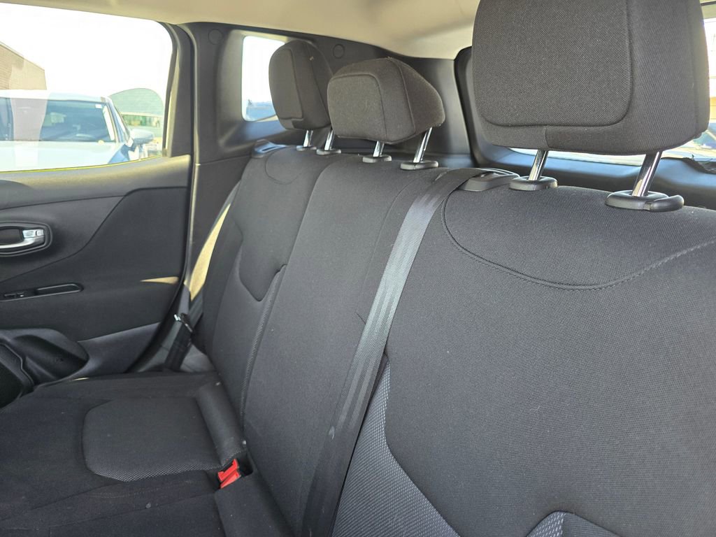 Used 2019 Jeep Renegade Sport AWD/4WD image 17