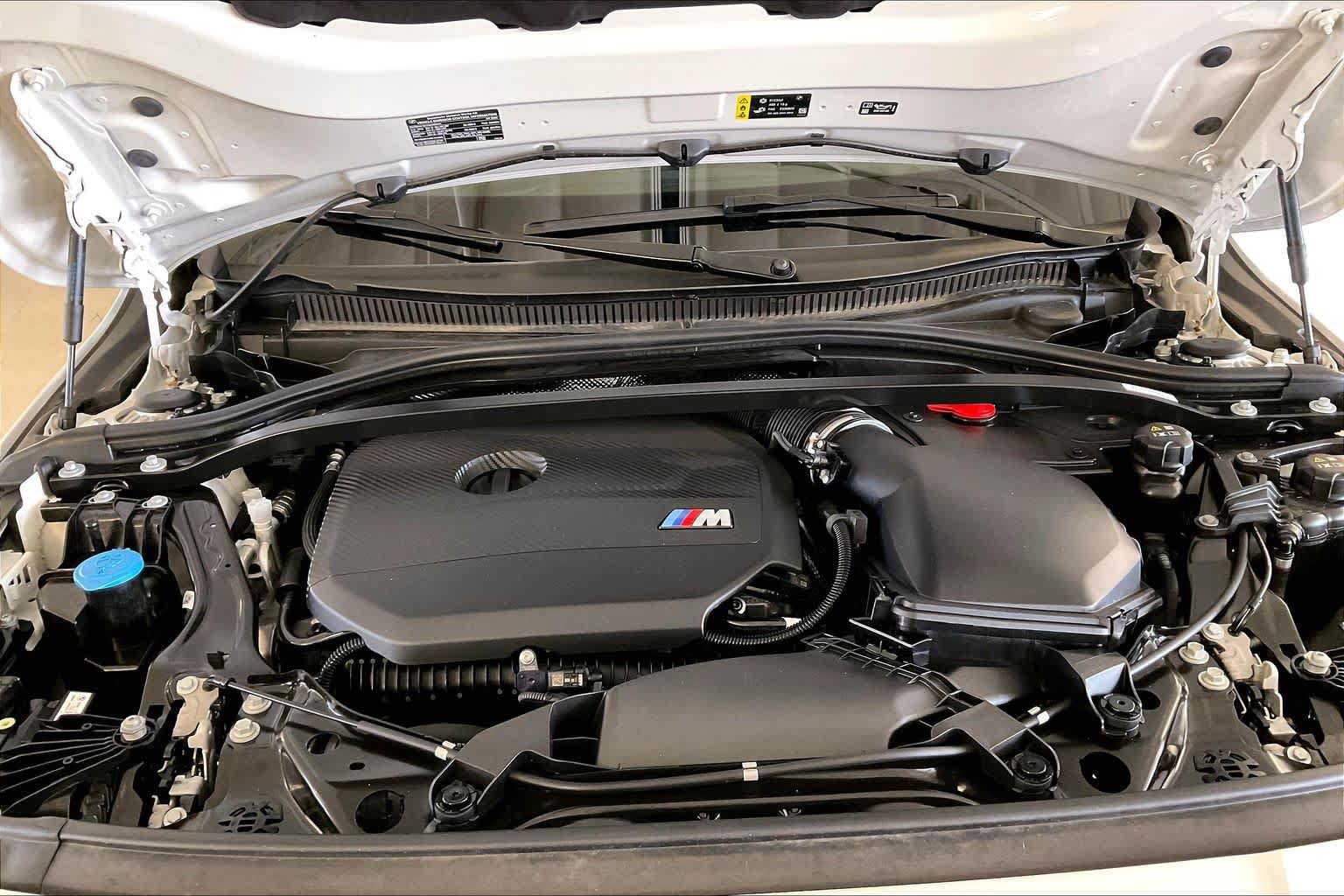 Used 2025 BMW M235i xDrive AWD/4WD image 27