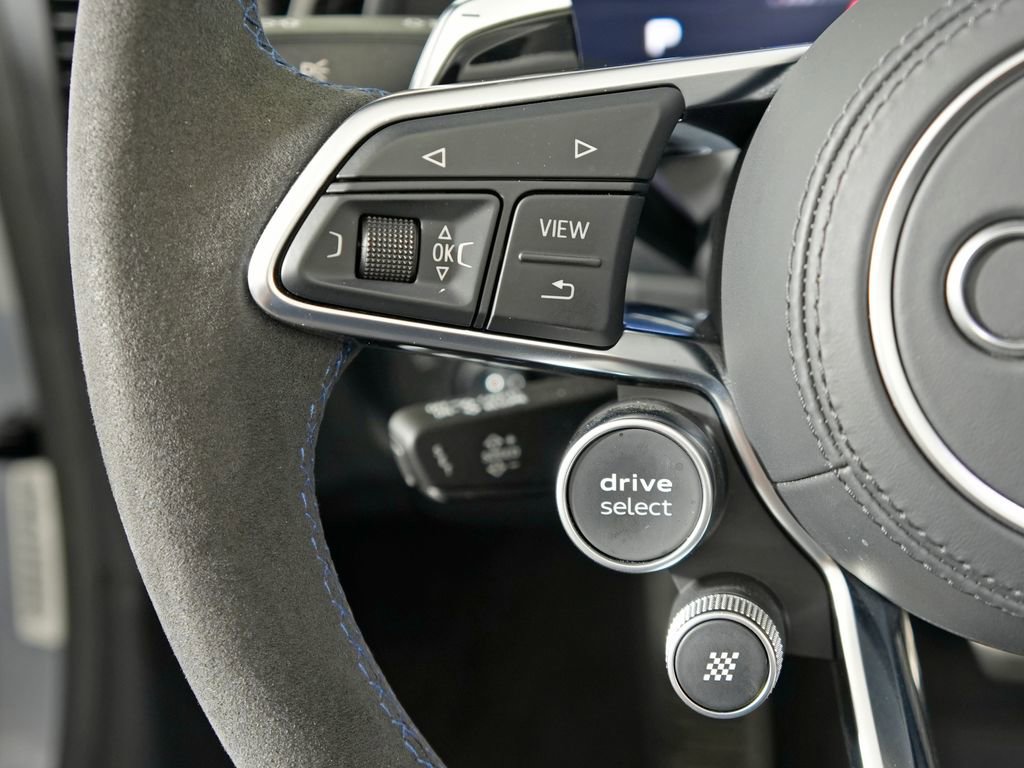 Used 2021 Audi R8 V10 performance w/ R8 Performance Design Package image 32