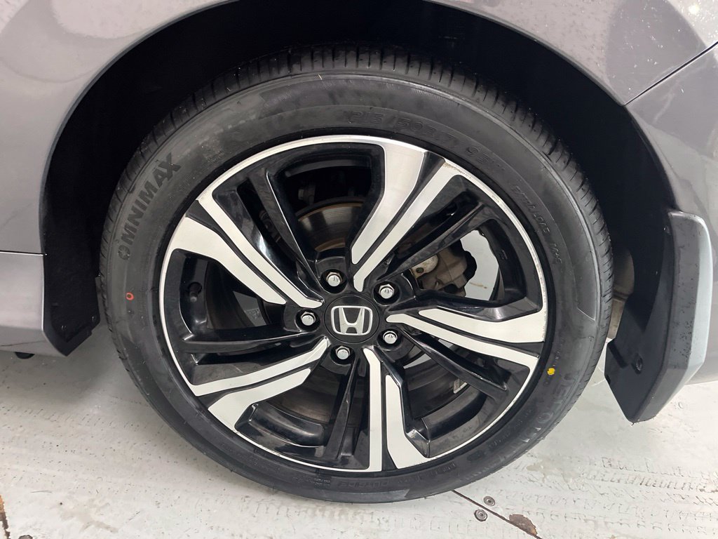 Used 2016 Honda Civic Touring image 15