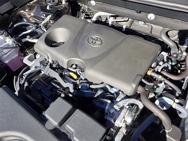 Certified 2025 Toyota RAV4 LE image 18