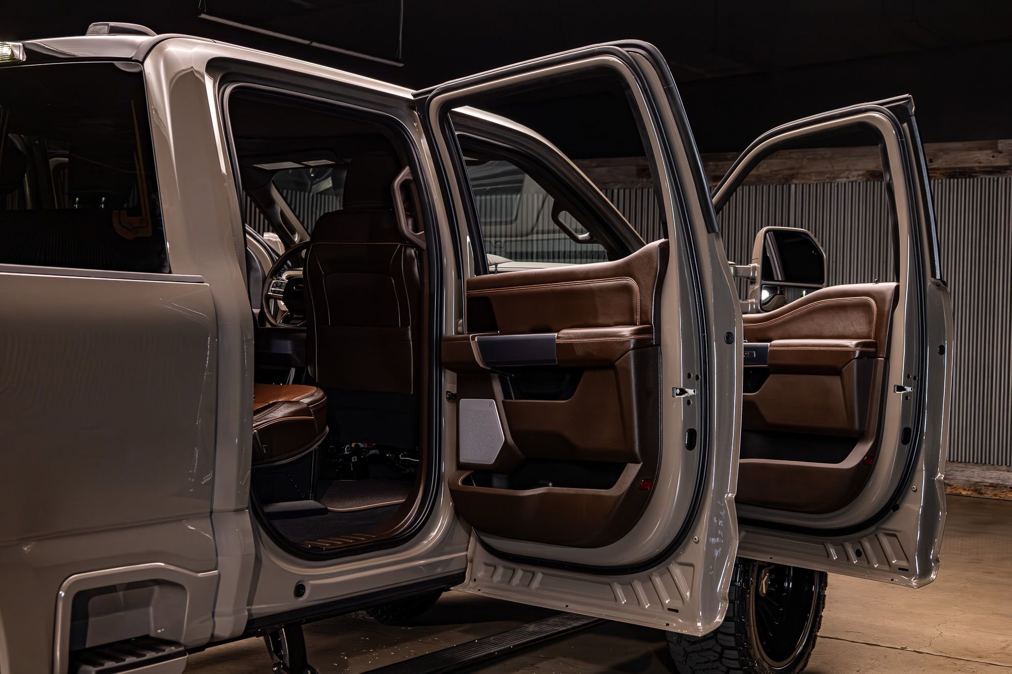 Used 2026 Ford F250 King Ranch w/ Chrome Package image 34