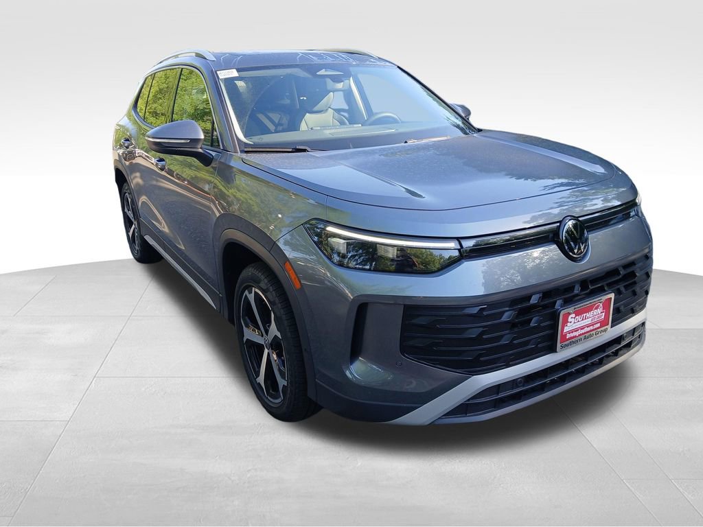 New 2026 Volkswagen Tiguan SE AWD/4WD image 7