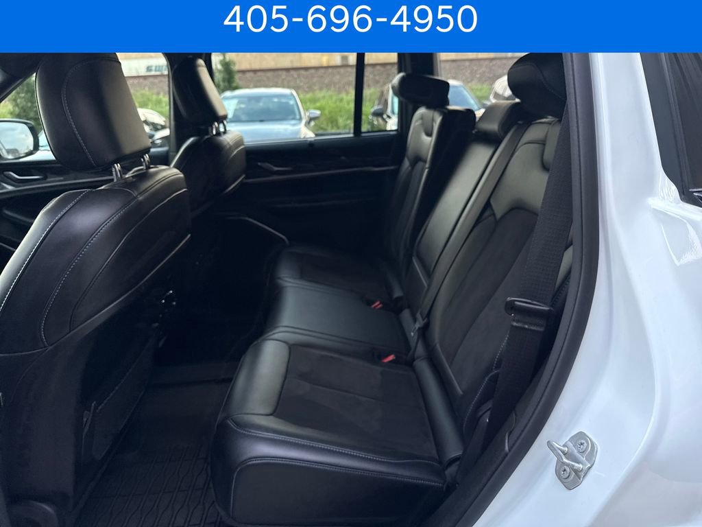 Used 2022 Jeep Grand Cherokee Trailhawk w/ Advanced Protech Group II AWD/4WD image 28
