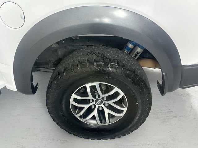 Used 2017 Ford F150 Raptor w/ Equipment Group 802A Luxury image 30