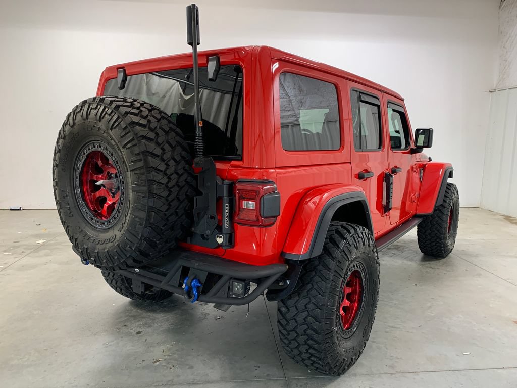 Used 2024 Jeep Wrangler Unlimited Rubicon AWD/4WD image 8