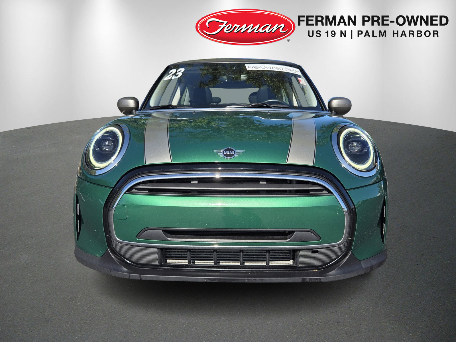 Used 2023 MINI Cooper 2-Door Hardtop image 1