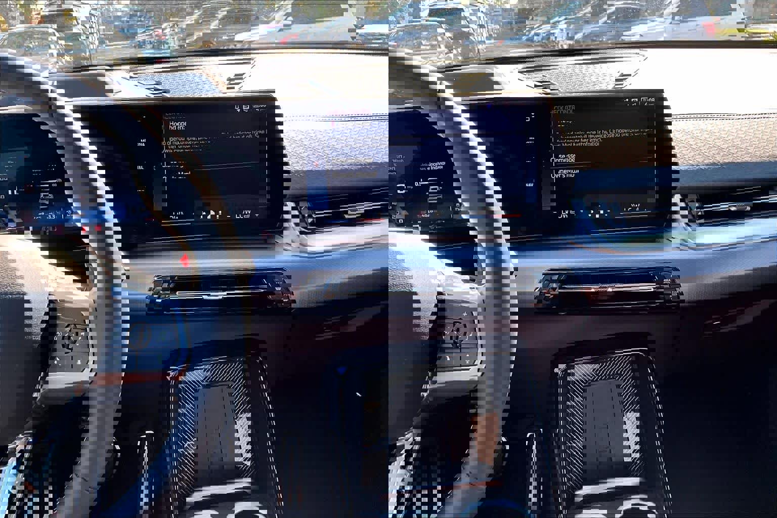 Certified 2025 BMW X2 M35i image 7