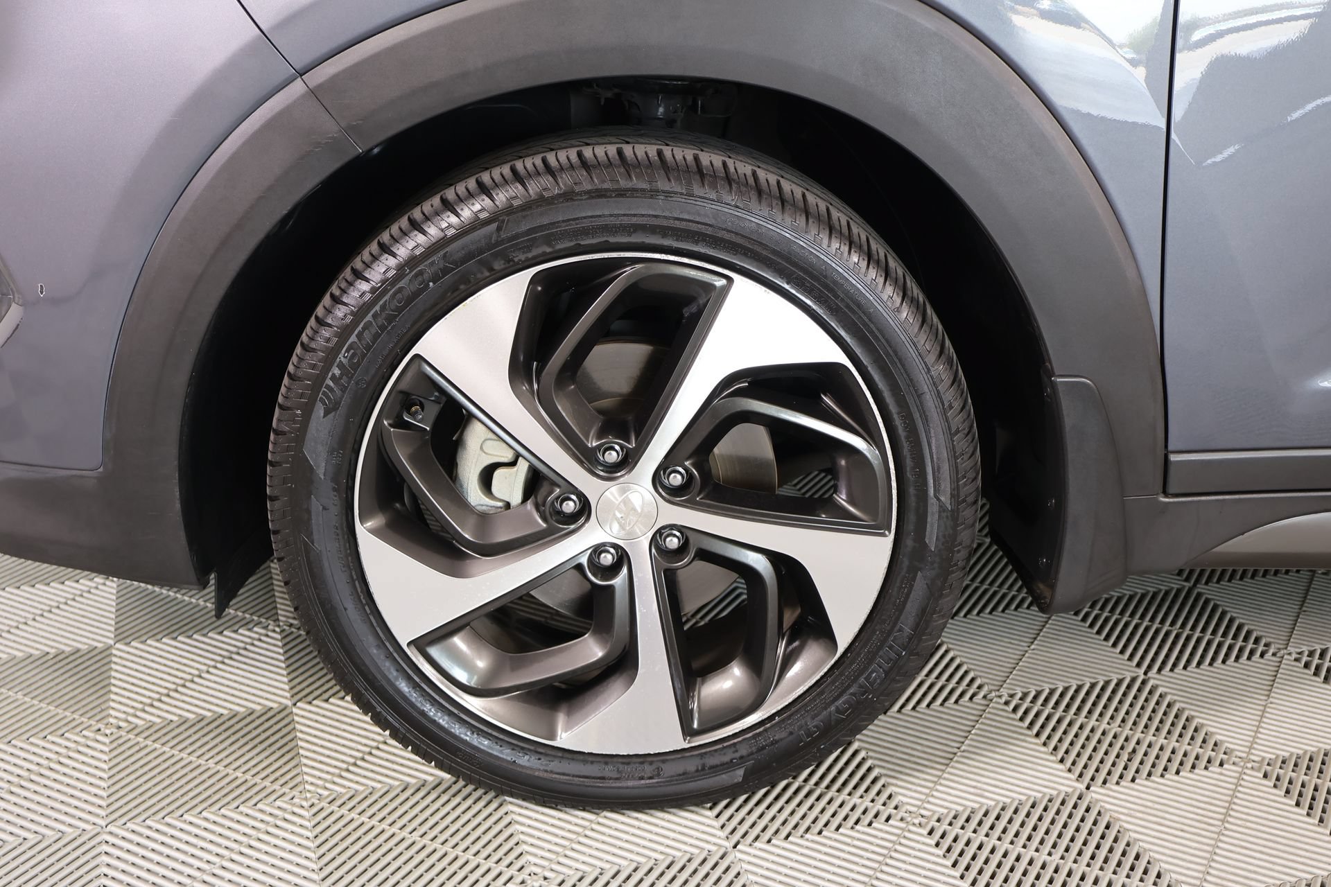 Used 2016 Hyundai Tucson Sport AWD/4WD image 17