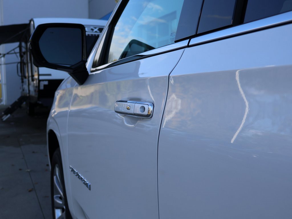 New 2025 Chevrolet Suburban Premier w/ Sun And Tow Package image 11