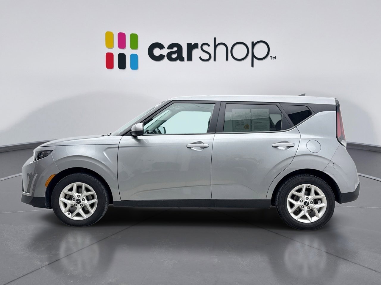Used 2023 Kia Soul LX w/ Option Group 015 image 2
