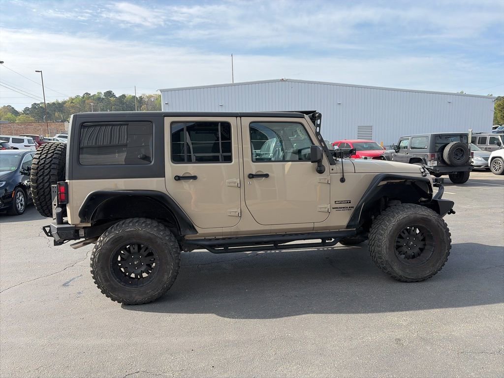 Used 2016 Jeep Wrangler Unlimited Sport w/ Connectivity Group image 8