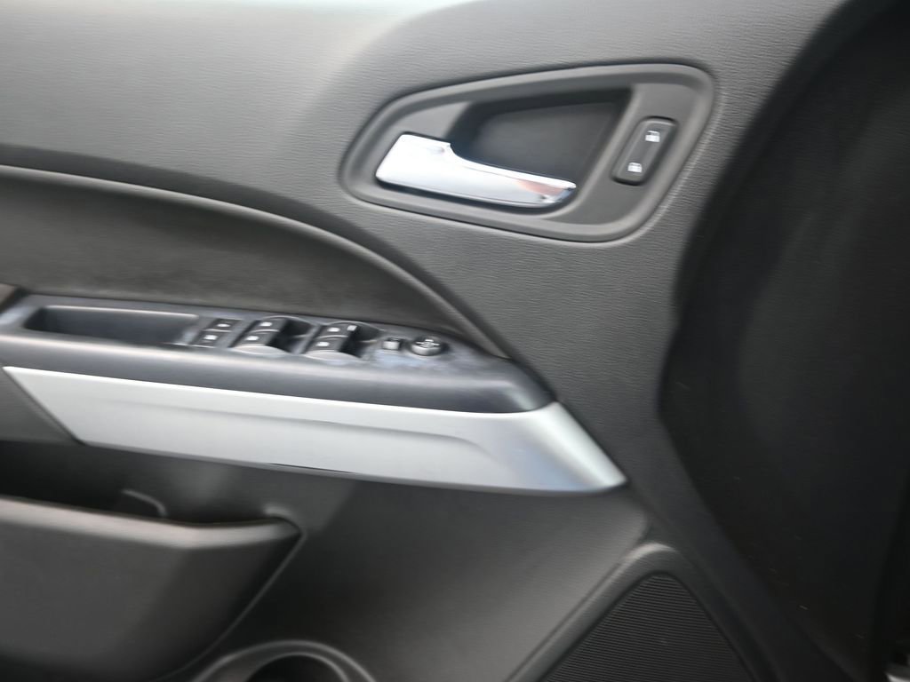 Used 2019 Chevrolet Colorado LT w/ LT Convenience Package image 13