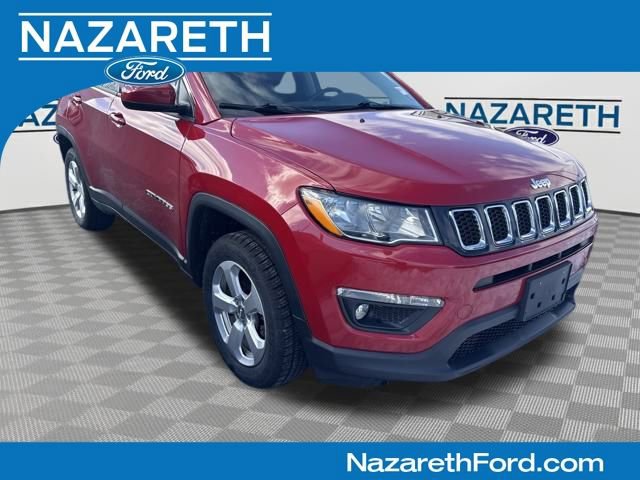 Used 2019 Jeep Compass Latitude image 1