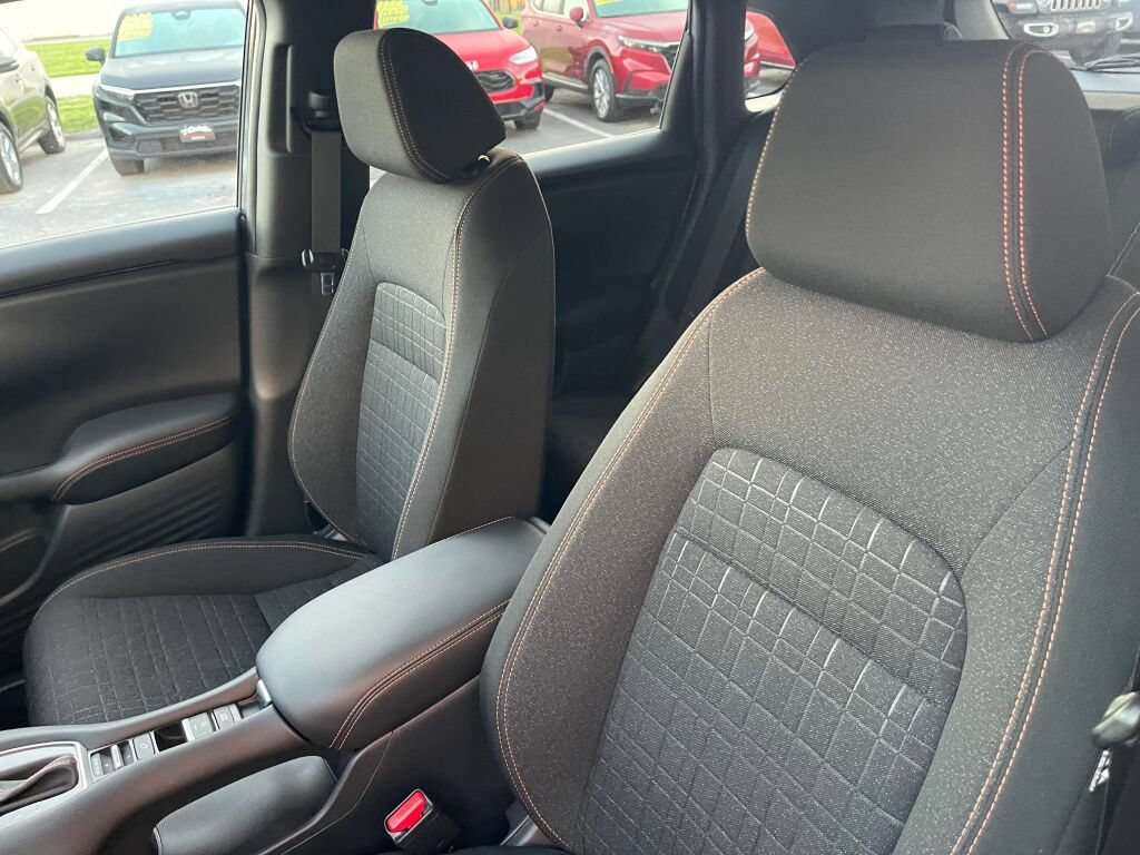 Certified 2024 Honda HR-V Sport image 6