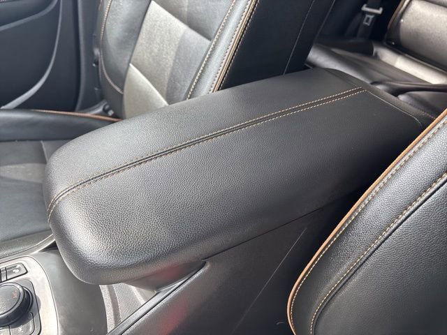 Used 2024 GMC Terrain AT4 w/ Tech Package image 51