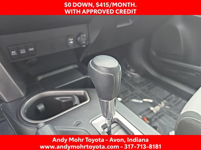 Used 2016 Toyota RAV4 XLE AWD/4WD image 25