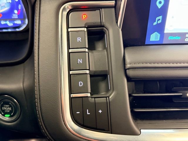 Certified 2024 Chevrolet Suburban High Country AWD/4WD image 18