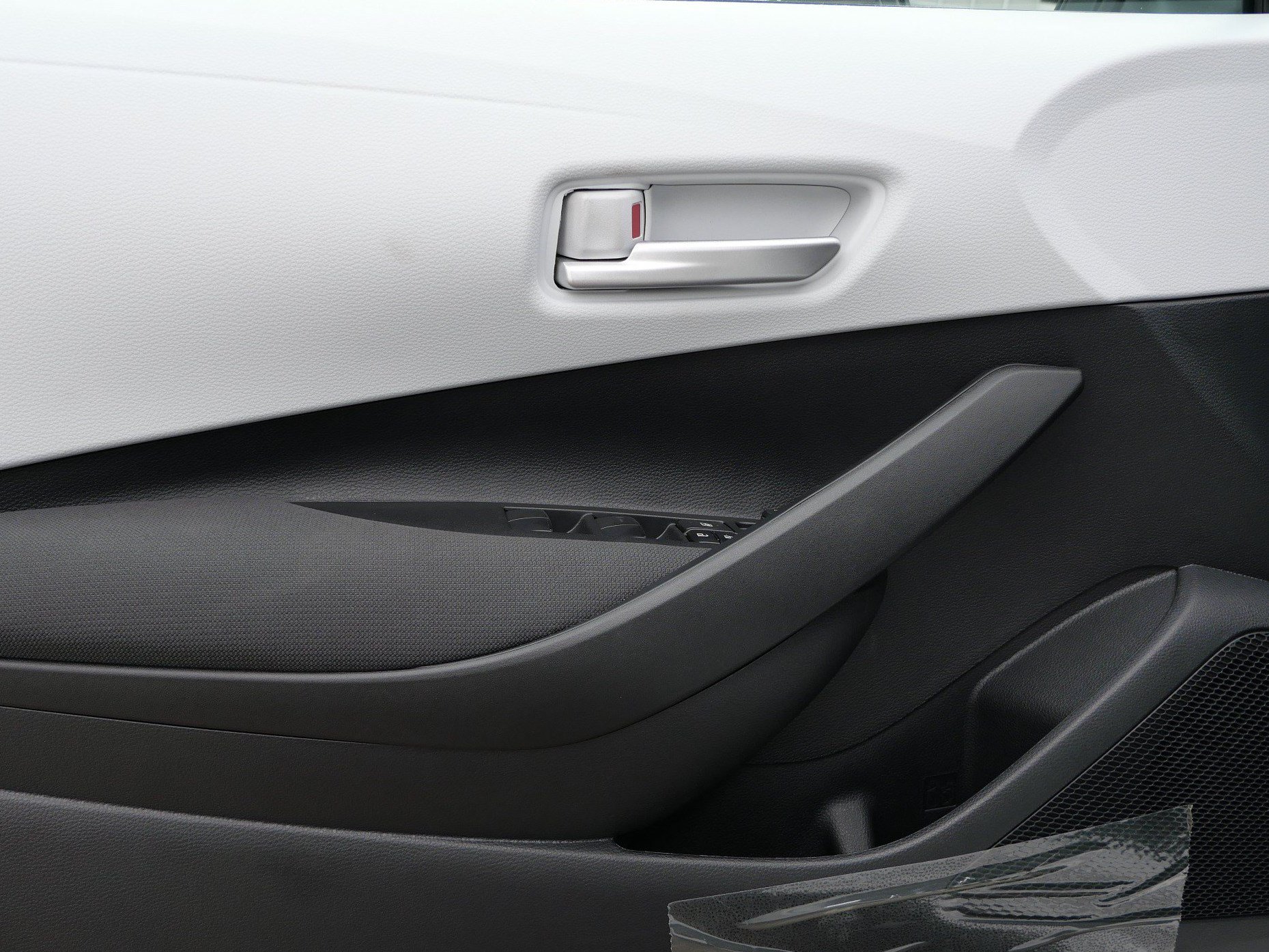 New 2026 Toyota Corolla SE w/ SE Package FWD image 6