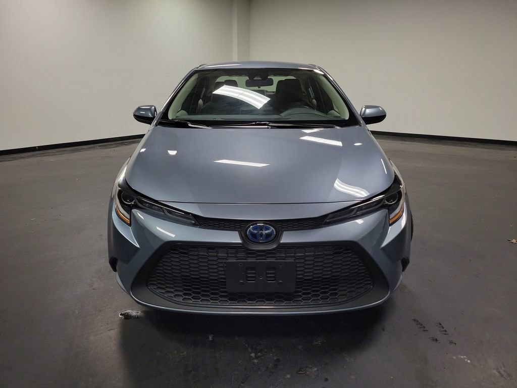 Used 2022 Toyota Corolla LE image 3