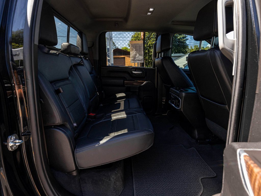 Used 2021 GMC Sierra 3500 Denali w/ Denali Ultimate Package image 29