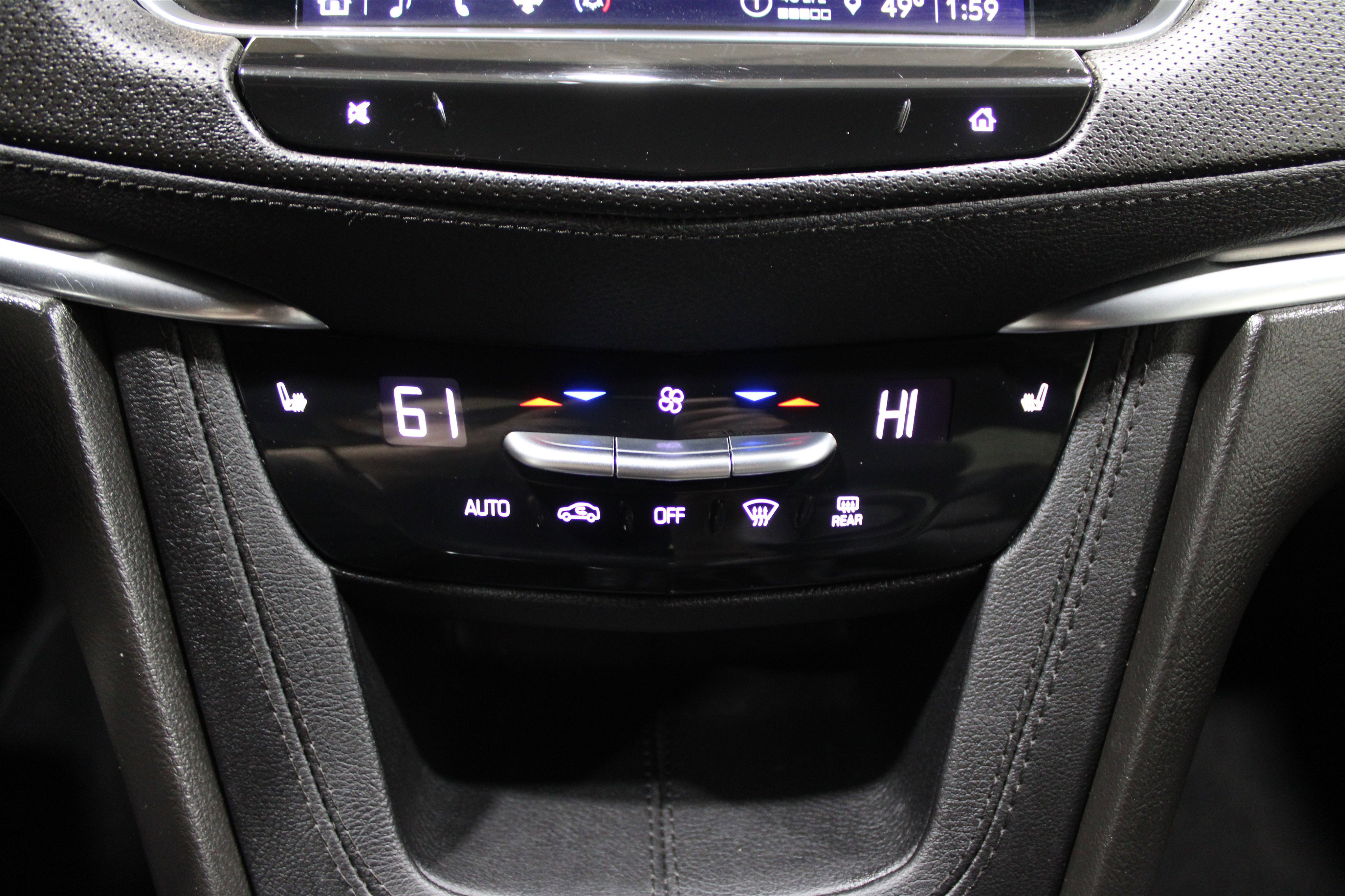 Certified 2024 Cadillac XT5 Luxury image 22