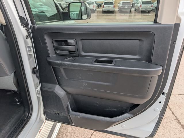 Used 2015 RAM 3500 Tradesman image 35