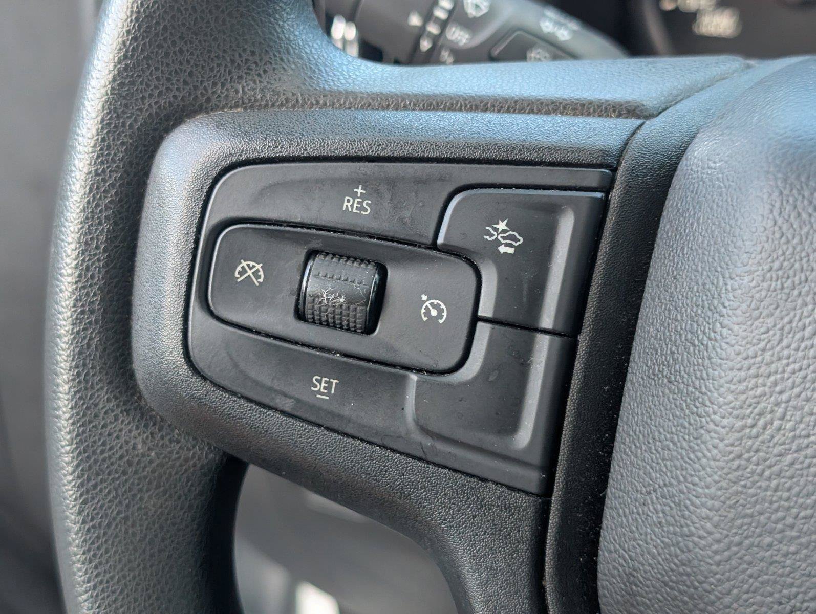 Used 2024 Chevrolet Silverado 1500 Custom w/ Turbomax Blackout Package AWD/4WD image 28