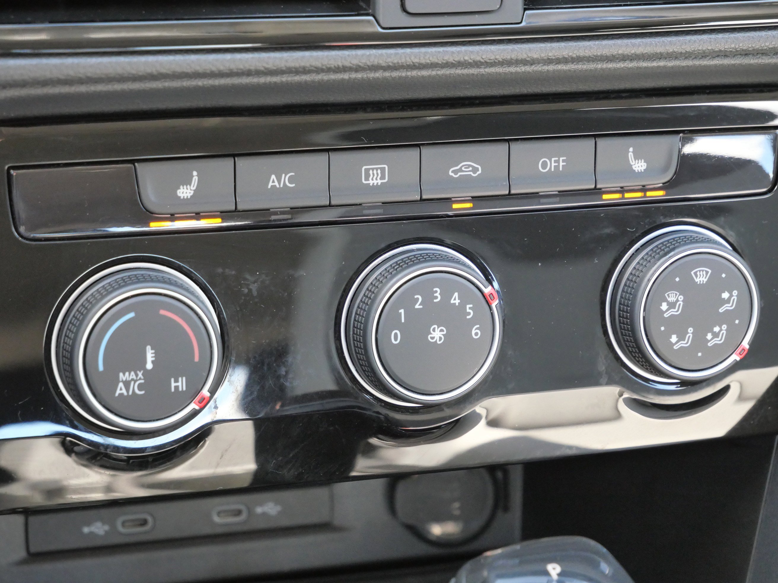 Used 2023 Volkswagen Taos S image 24