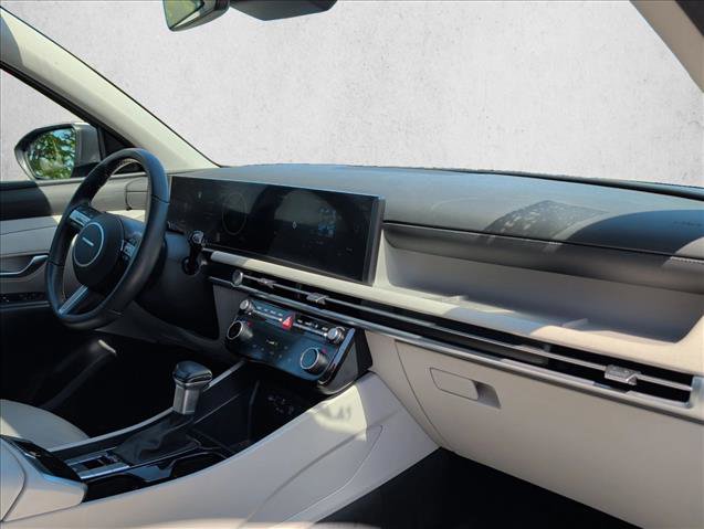 Used 2025 Hyundai Tucson SEL FWD image 24