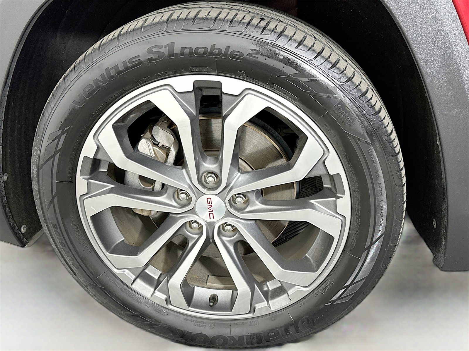 Used 2019 GMC Terrain SLT w/ Preferred Package image 32