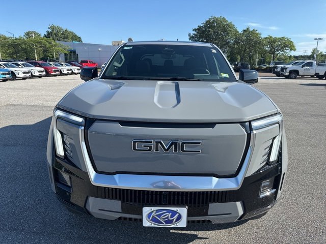 New 2024 GMC Sierra EV Denali image 2