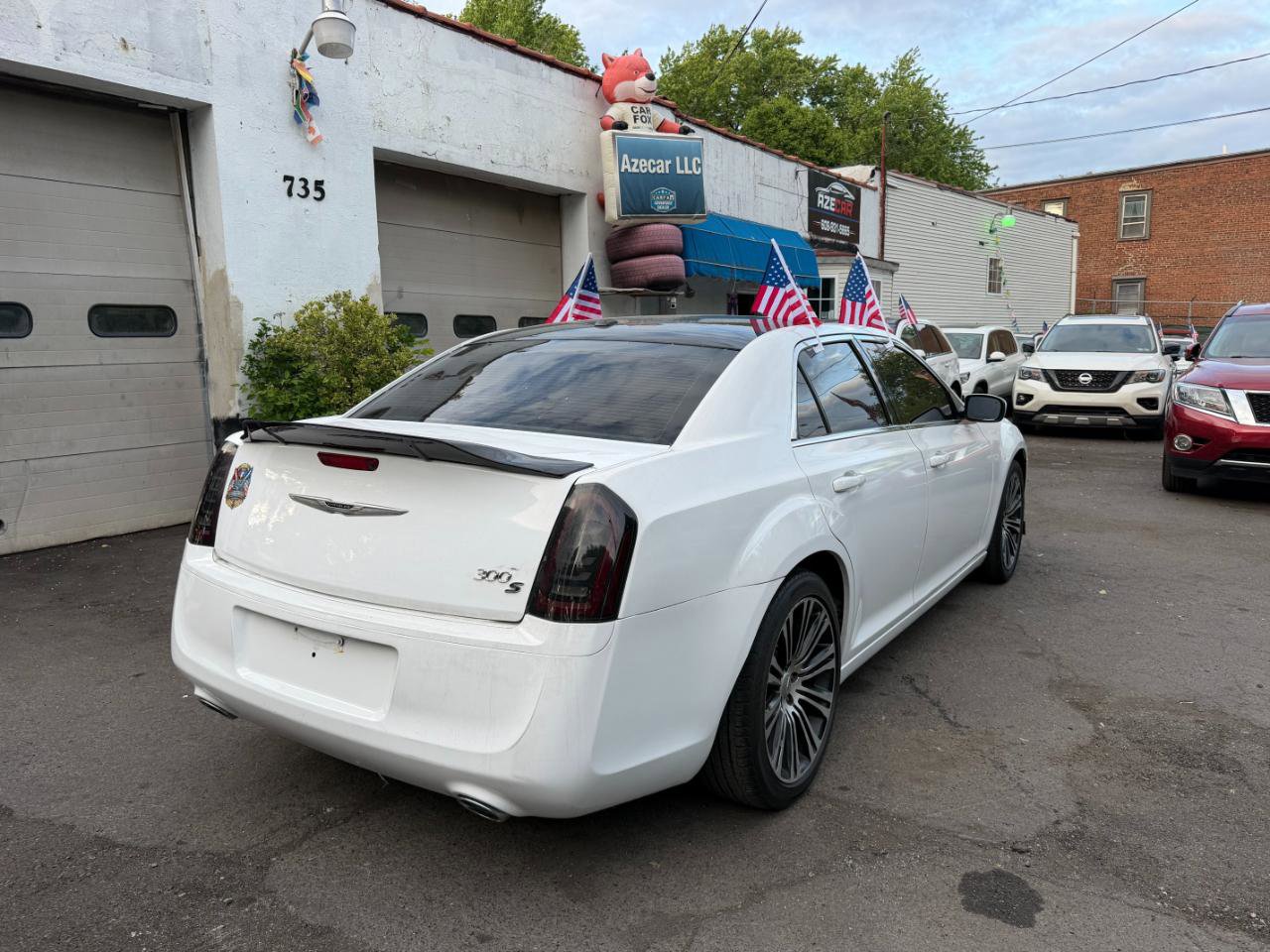 Used 2012 Chrysler 300 S RWD image 13