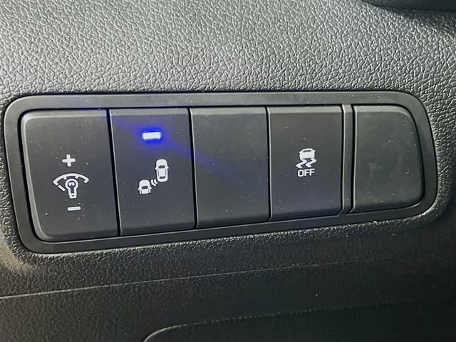 Used 2017 Hyundai Tucson SE Plus w/ Cargo Package image 10