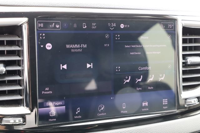 Used 2024 Chrysler Pacifica Touring-L FWD image 31